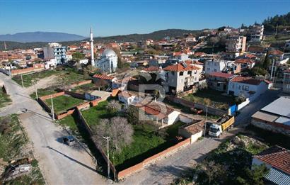 İzmir Bergama Zeytindağ da Satılık 2 Ev 1000 m2 Arsa Köy içinde