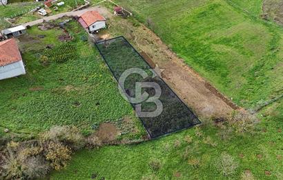 İZMİT BÖĞÜRGEN/SEFERLER KÖYÜNDE %40 İMARLI 1015 m² SATILIK ARSA