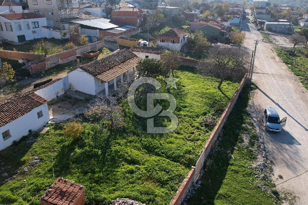 İzmir Bergama Zeytindağ da Satılık 2 Ev 1000 m2 Arsa Köy içinde