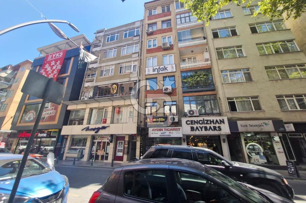 İZMİT ÖMERAĞA MAH. SATILIK 3+1