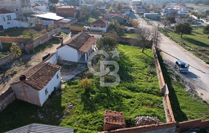 İzmir Bergama Zeytindağ da Satılık 2 Ev 1000 m2 Arsa Köy içinde