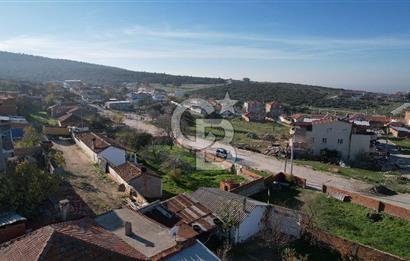 İzmir Bergama Zeytindağ da Satılık 2 Ev 1000 m2 Arsa Köy içinde