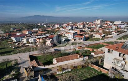 İzmir Bergama Zeytindağ da Satılık 2 Ev 1000 m2 Arsa Köy içinde