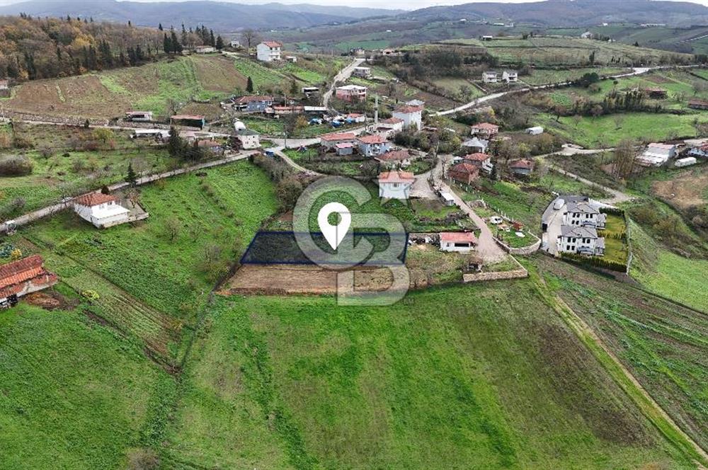 İZMİT BÖĞÜRGEN/SEFERLER KÖYÜNDE %40 İMARLI 1015 m² SATILIK ARSA