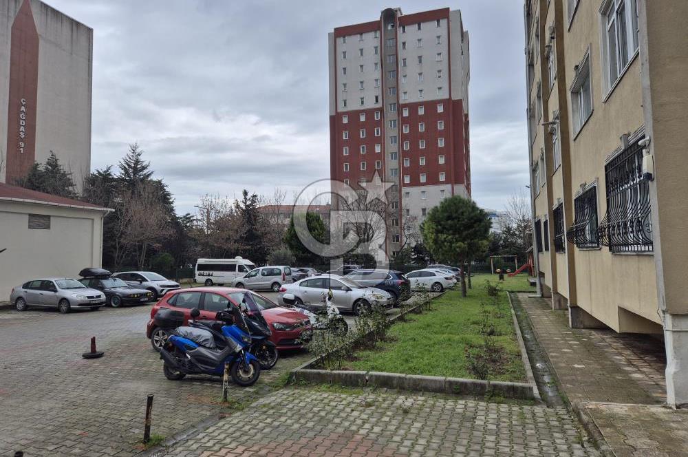 BEYLİKDÜZÜ METROBÜSE YAKIN 3+1 KİRALIK DAİRE