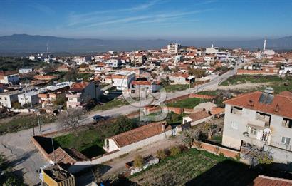 İzmir Bergama Zeytindağ da Satılık 2 Ev 1000 m2 Arsa Köy içinde