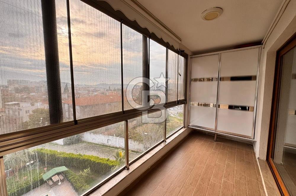 Menemen Taş Konakları Sitesinde Havuz Cepheli Geniş 3+1 Kiralık