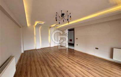 Menemen Taş Konakları Sitesinde Havuz Cepheli Geniş 3+1 Kiralık