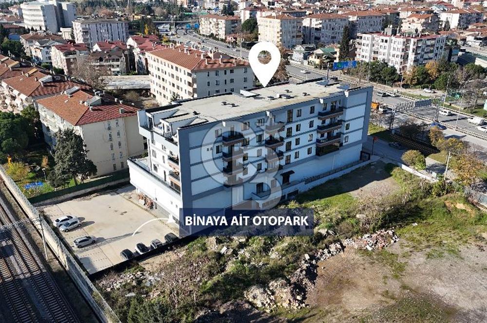 İZMİT PLAJYOLU'NDA E-5 ÜZERİ 686 M² KİRALIK DEPO/ İŞ YERİ
