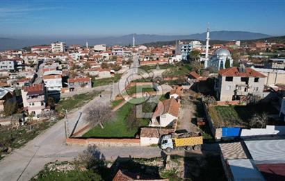 İzmir Bergama Zeytindağ da Satılık 2 Ev 1000 m2 Arsa Köy içinde
