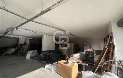 İZMİT PLAJYOLU'NDA E-5 ÜZERİ 686 M² KİRALIK DEPO/ İŞ YERİ