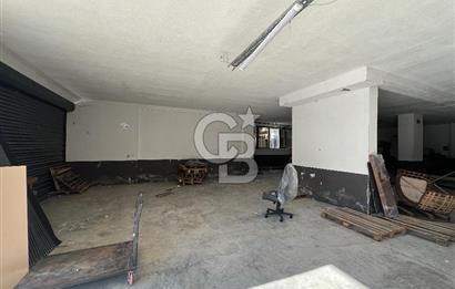 İZMİT PLAJYOLU'NDA E-5 ÜZERİ 686 M² KİRALIK DEPO/ İŞ YERİ