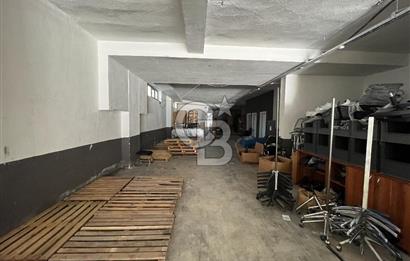 İZMİT PLAJYOLU'NDA E-5 ÜZERİ 686 M² KİRALIK DEPO/ İŞ YERİ