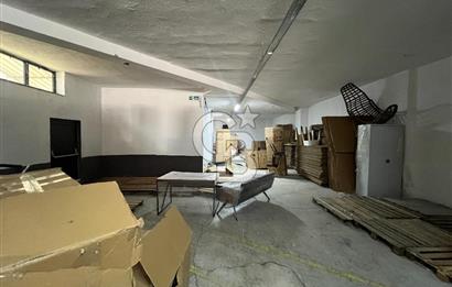 İZMİT PLAJYOLU'NDA E-5 ÜZERİ 686 M² KİRALIK DEPO/ İŞ YERİ