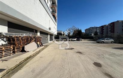 İZMİT PLAJYOLU'NDA E-5 ÜZERİ 686 M² KİRALIK DEPO/ İŞ YERİ