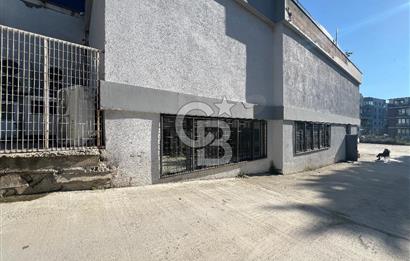İZMİT PLAJYOLU'NDA E-5 ÜZERİ 686 M² KİRALIK DEPO/ İŞ YERİ
