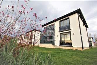 Edremit 4+1 Lüks Villa, 147m² Net, Müstakil Bahçeli, Site İçinde - 1 - 333180