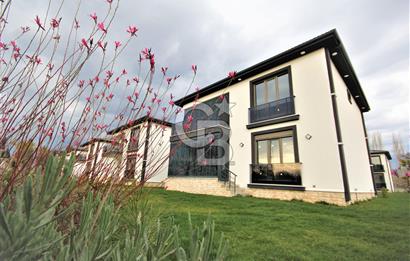 Edremit 4+1 Lüks Villa, 147m² Net, Müstakil Bahçeli, Site İçinde