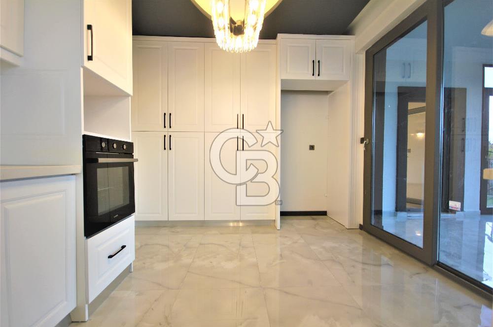 Edremit 4+1 Lüks Villa, 147m² Net, Müstakil Bahçeli, Site İçinde