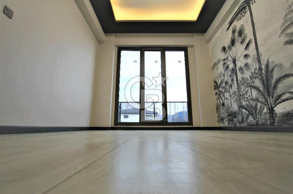 Edremit 4+1 Lüks Villa, 147m² Net, Müstakil Bahçeli, Site İçinde