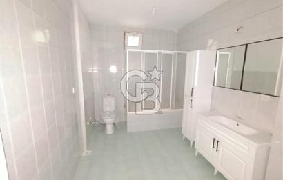 Acıbadem İkbaliye Moralı İbrahim Paşa Satılık Boş 4+1 Daire