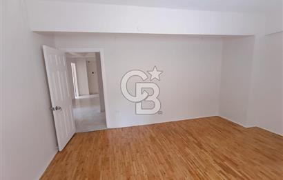 Acıbadem İkbaliye Moralı İbrahim Paşa Satılık Boş 4+1 Daire