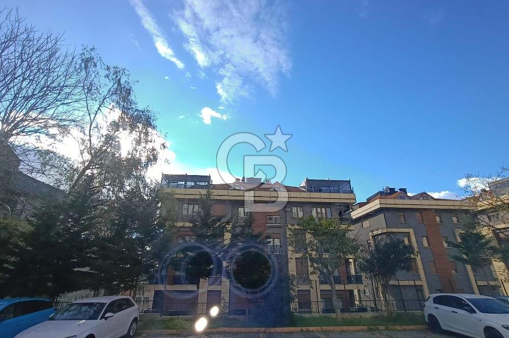 Acıbadem İkbaliye Moralı İbrahim Paşa Satılık Boş 4+1 Daire