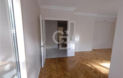 Acıbadem İkbaliye Moralı İbrahim Paşa Satılık Boş 4+1 Daire