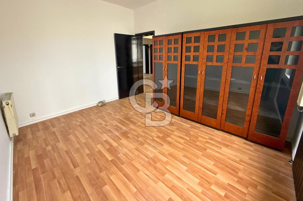 KIZILAY MENEKŞE 2 SOK. YAPILI 4+1 BOŞ KİRALIK OFİS