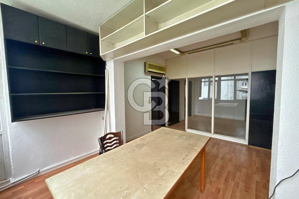 KIZILAY MENEKŞE 2 SOK. YAPILI 4+1 BOŞ KİRALIK OFİS