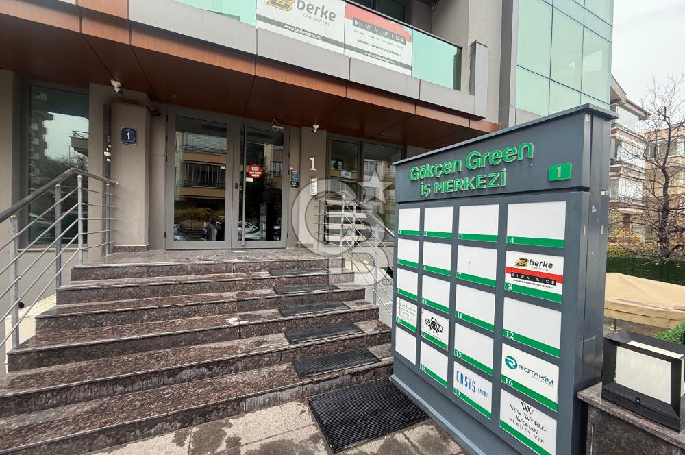 MUSTAFA KEMAL'DE İŞ MERKEZİNDE GİRİŞ KATTA 62 M² KİRALIK OFİS