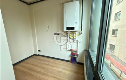 MUSTAFA KEMAL'DE İŞ MERKEZİNDE GİRİŞ KATTA 62 M² KİRALIK OFİS