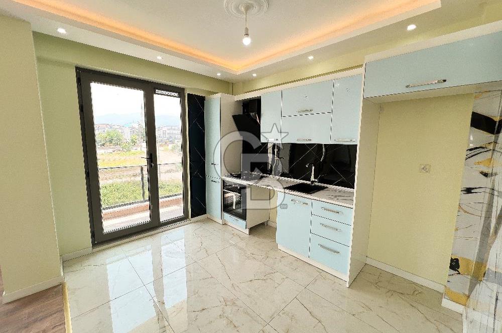 BAŞİSKELE FATİH DENİZ MANZARALI 4+1 GENİŞ KİRALIK ÇATI DUBLEKS