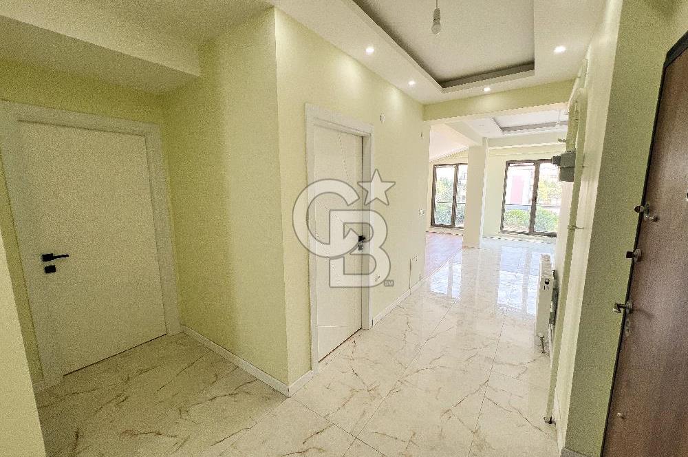 BAŞİSKELE FATİH DENİZ MANZARALI 4+1 GENİŞ KİRALIK ÇATI DUBLEKS