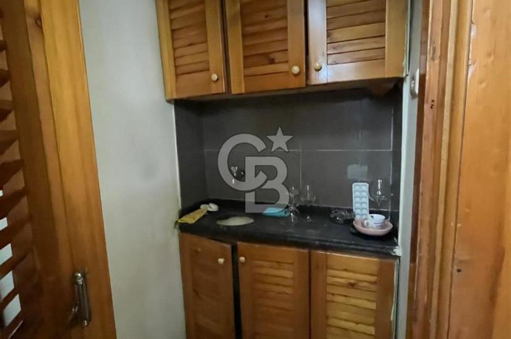 Altıyol Söğütlüçeşme cad. görülen, tabela değeri yüksek dükkan