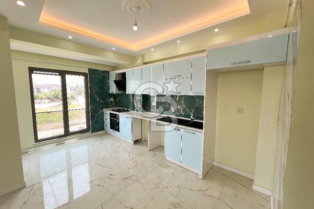 BAŞİSKELE FATİH DENİZ MANZARALI 4+1 GENİŞ KİRALIK ÇATI DUBLEKS