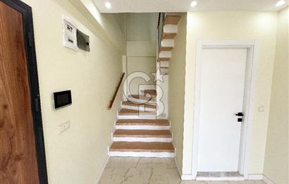 BAŞİSKELE FATİH DENİZ MANZARALI 4+1 GENİŞ KİRALIK ÇATI DUBLEKS