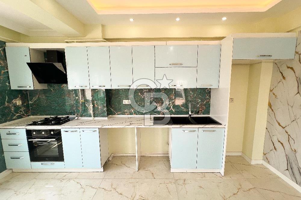 BAŞİSKELE FATİH DENİZ MANZARALI 4+1 GENİŞ KİRALIK ÇATI DUBLEKS