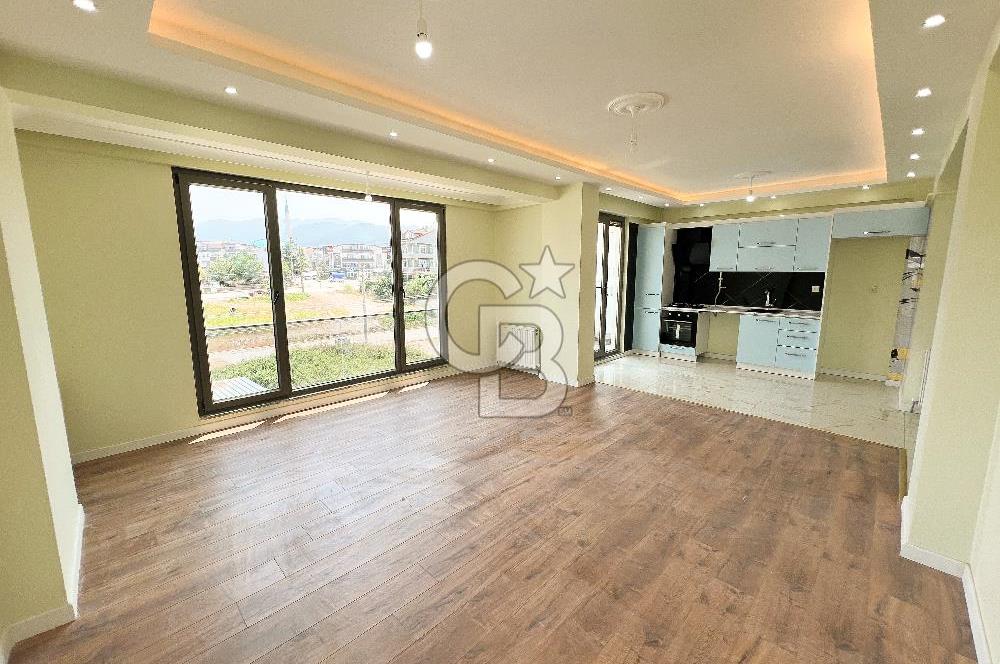 BAŞİSKELE FATİH DENİZ MANZARALI 4+1 GENİŞ KİRALIK ÇATI DUBLEKS