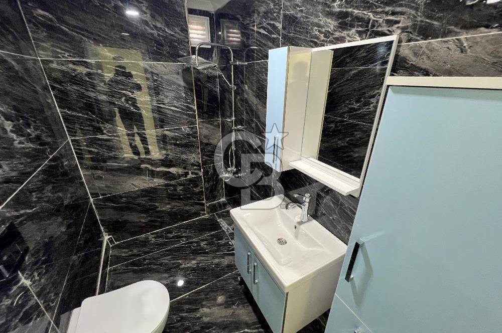 BAŞİSKELE FATİH DENİZ MANZARALI 4+1 GENİŞ KİRALIK ÇATI DUBLEKS