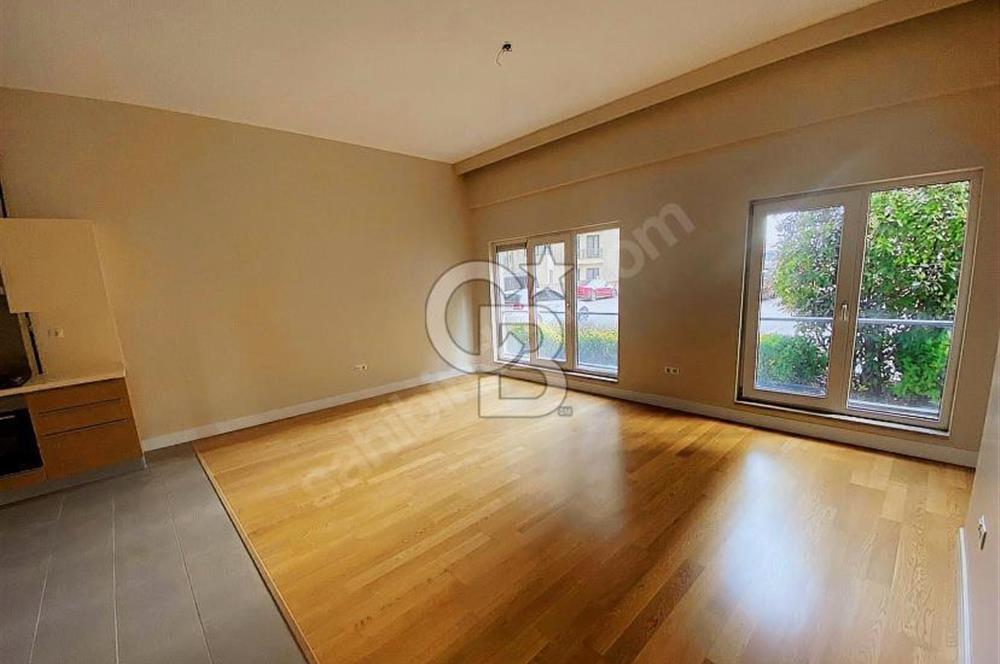 SİNPAŞ ALTINORAN KULE DE MEYDAN MANZARALI LÜKS BOŞ SATILIK DAİRE