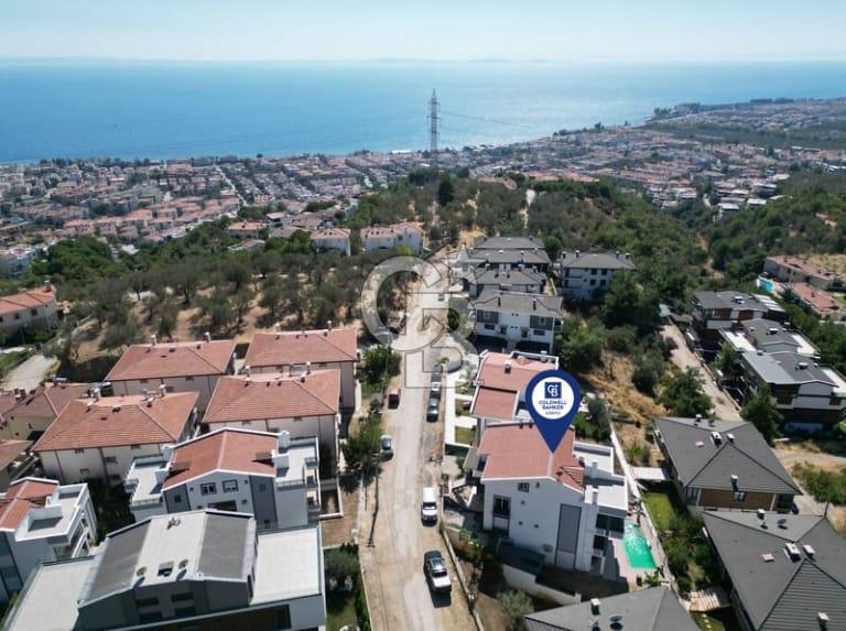 ALTINOLUK'TA MANZARALI BAĞIMSIZ GİRİŞLİ SATILIK DUBLEKS DAİRE