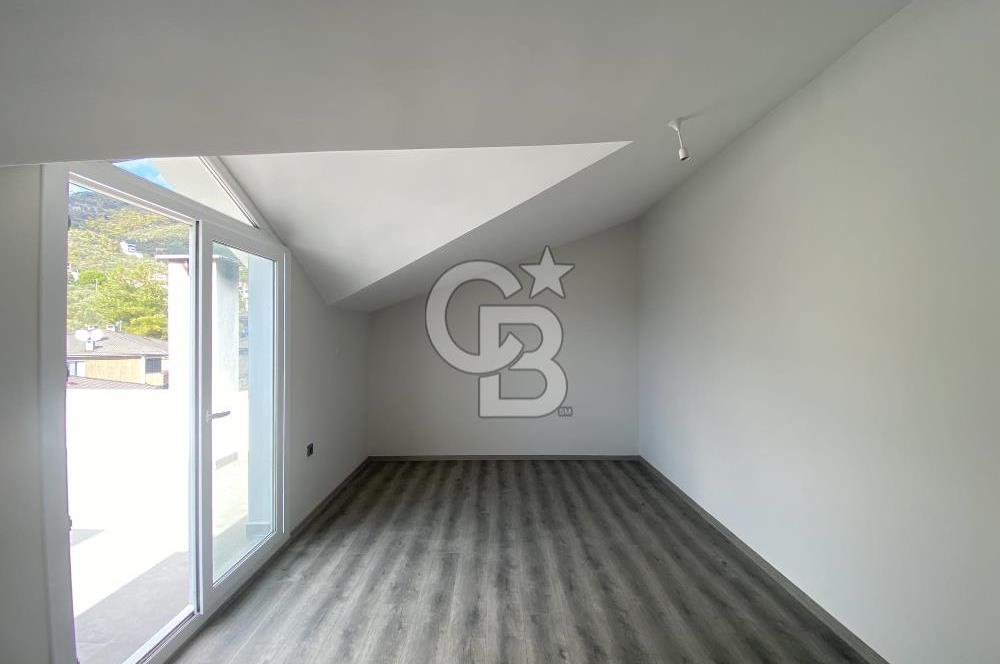 ALTINOLUK'TA DENİZ VE DOĞA MANZARALI SATILIK 3+1 DUBLEKS DAİRE