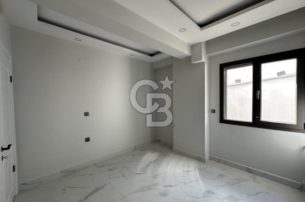 ALTINOLUK'TA DOĞAYLA İÇ İÇE MANZARALI SATILIK 4+1 BAHÇE DUBLEKSİ