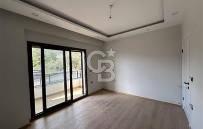 ALTINOLUK'TA DOĞAYLA İÇ İÇE MANZARALI SATILIK 4+1 BAHÇE DUBLEKSİ