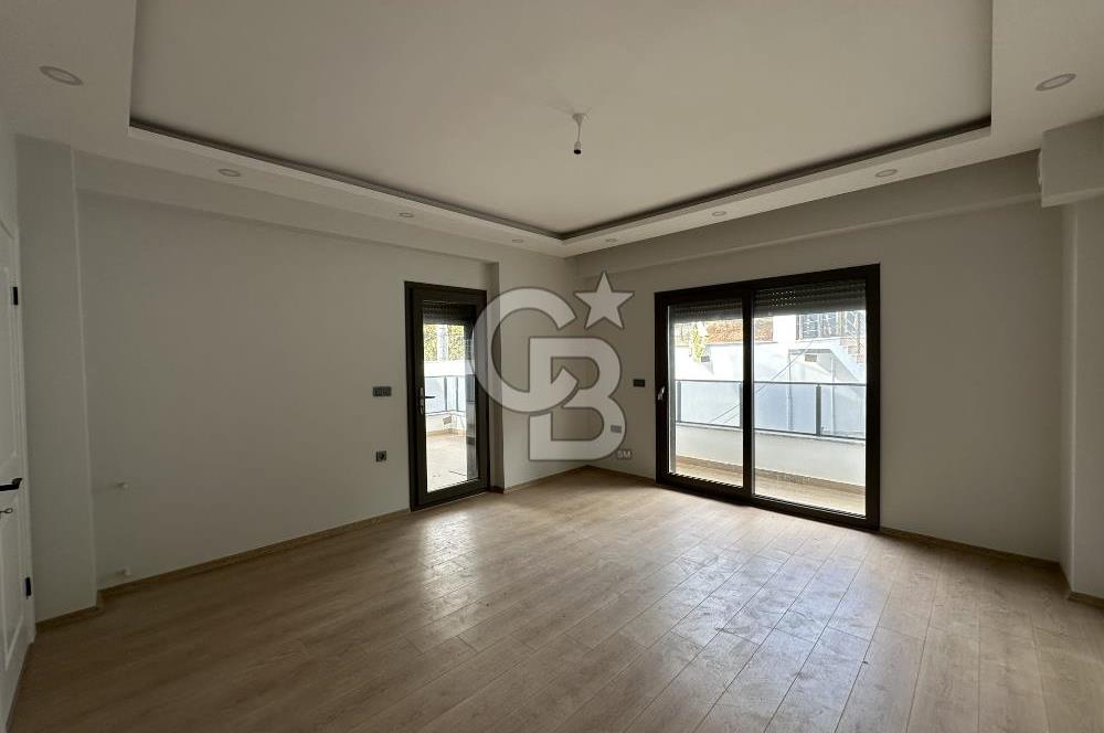 ALTINOLUK'TA DOĞAYLA İÇ İÇE MANZARALI SATILIK 4+1 BAHÇE DUBLEKSİ