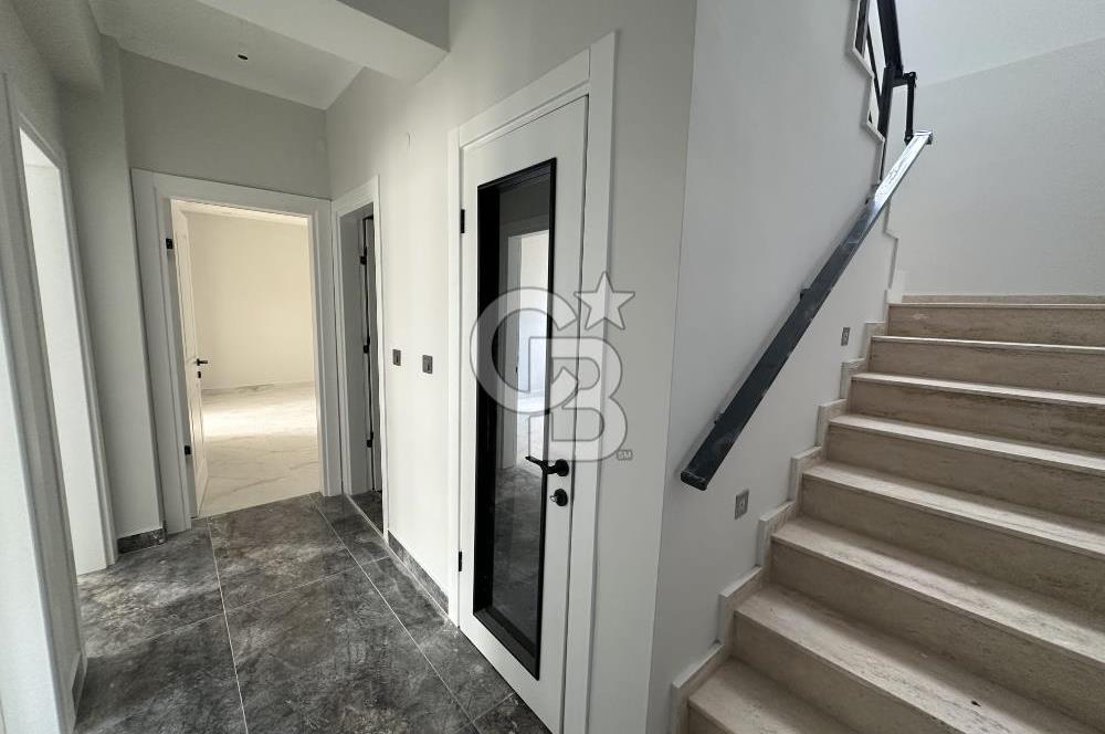 ALTINOLUK'TA DOĞAYLA İÇ İÇE MANZARALI SATILIK 4+1 BAHÇE DUBLEKSİ