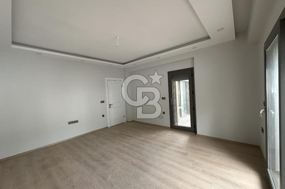 ALTINOLUK'TA DOĞAYLA İÇ İÇE MANZARALI SATILIK 4+1 BAHÇE DUBLEKSİ