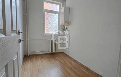 AND SOKAK’ TA OTOPARKLI, ASANSÖRLÜ, MANZARALI, 220 M2 5+1 DAİRE