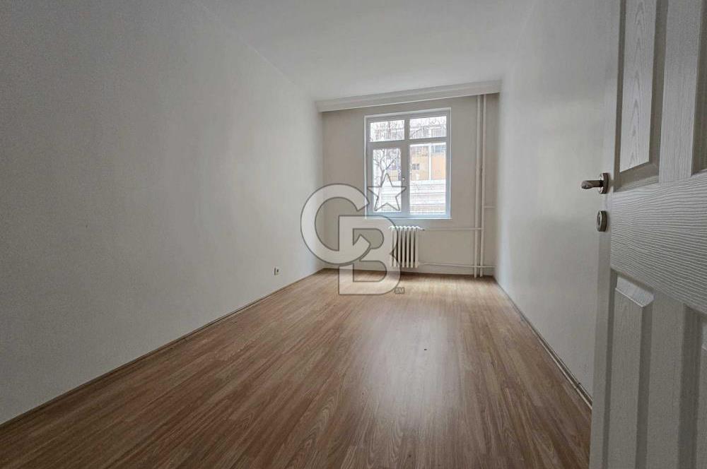AND SOKAK’ TA OTOPARKLI, ASANSÖRLÜ, MANZARALI, 220 M2 5+1 DAİRE
